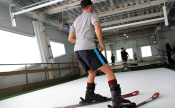 UGR busca mejorar el rendimiento indoor de los esquiadores alpinos