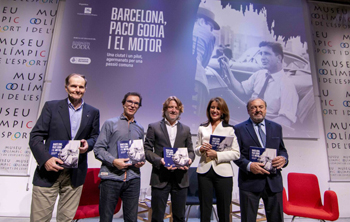 Presentado en la FBO un libro del piloto de automovilismo Paco Godia